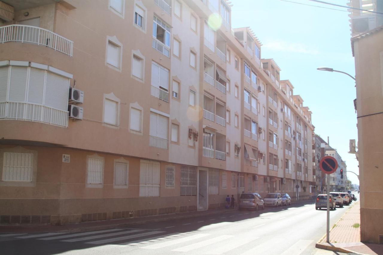 Apartamento Urbano Arregui Appartamento Torrevieja Esterno foto