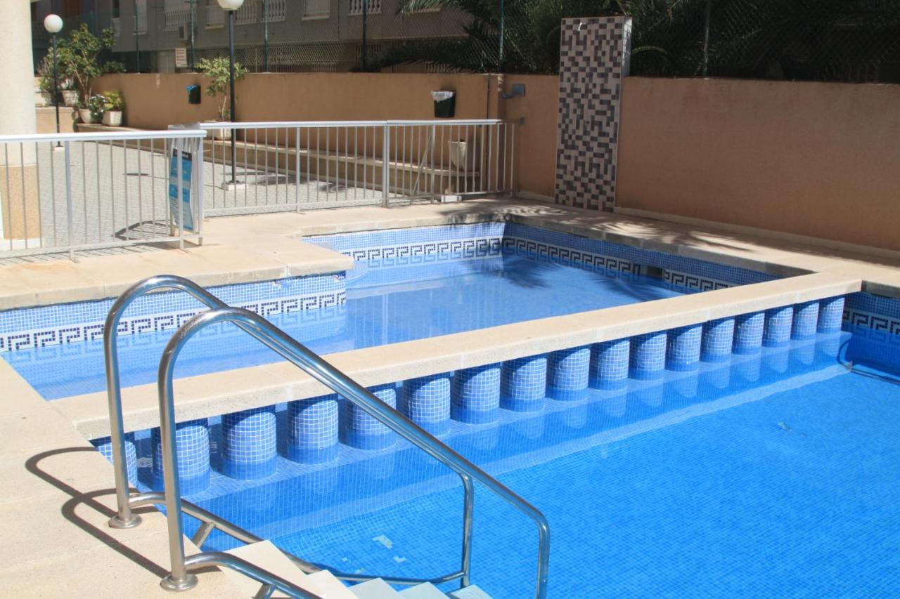 Apartamento Urbano Arregui Appartamento Torrevieja Esterno foto